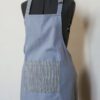 Tablier vintage bleu gris à rayures – Image 2